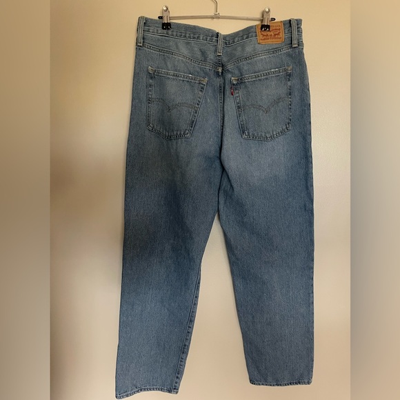 Levi's® 94 Baggy Destructed Straight Jeans - Picture 4 of 6